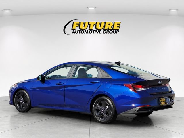 Used 2021 Hyundai Elantra SEL w/ Convenience Package FWD image 7