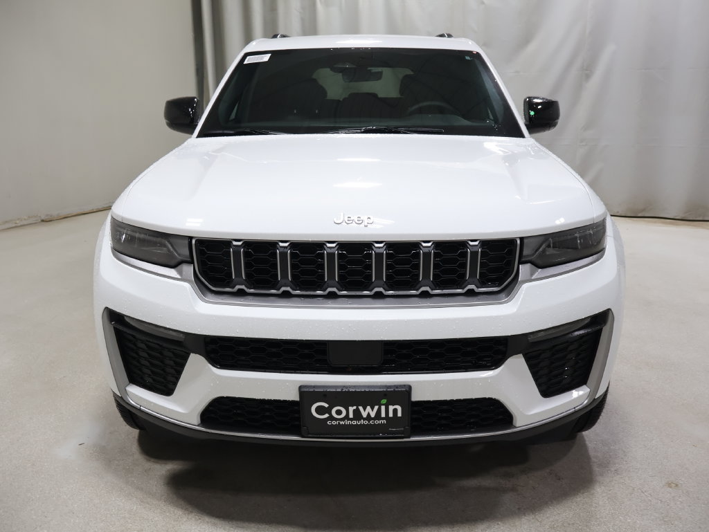 New 2027 Jeep Grand Cherokee Limited AWD/4WD image 2