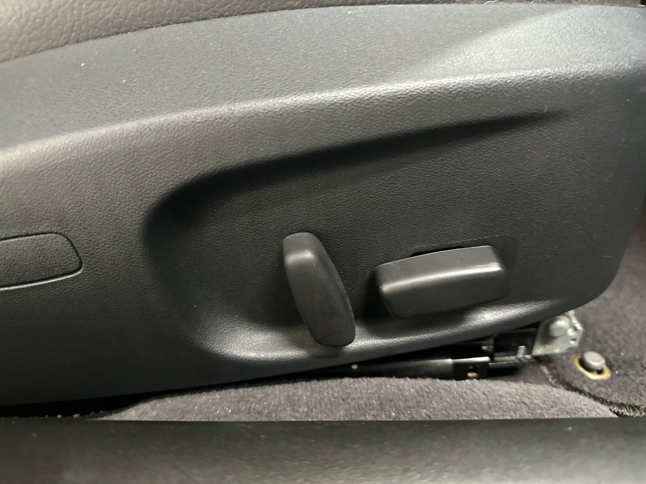 Used 2008 Saab 9-3 2.0T w/ Premium Package image 37