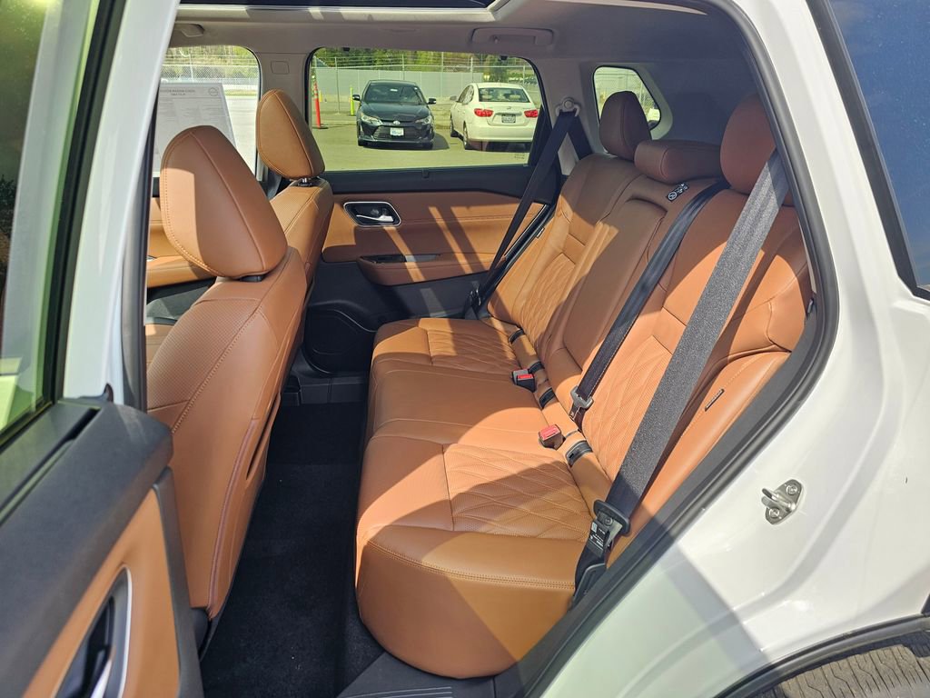 New 2026 Nissan Rogue Platinum w/ Platinum Premium Package AWD/4WD image 22