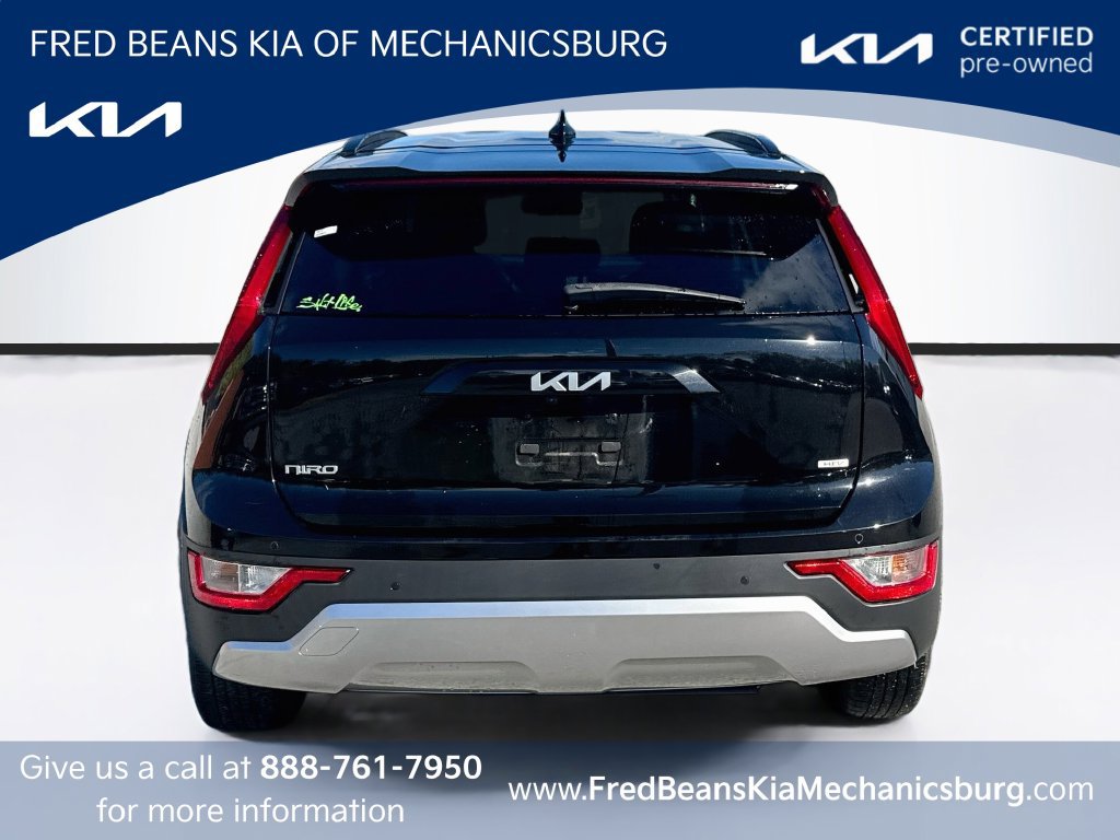 Certified 2023 Kia Niro EX FWD image 6