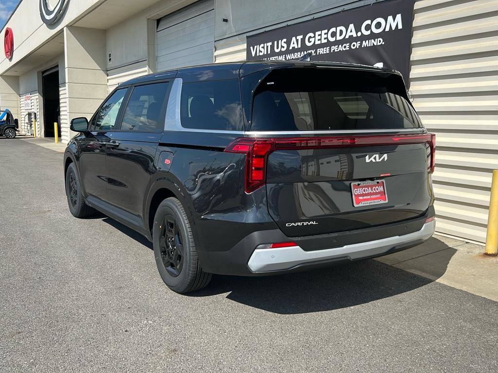 New 2026 Kia Carnival image 6