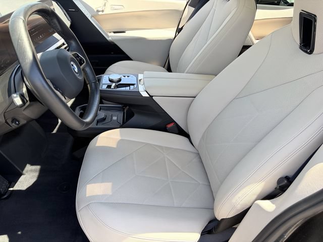 Certified 2024 BMW iX xDrive50 w/ Sport Package AWD/4WD image 21