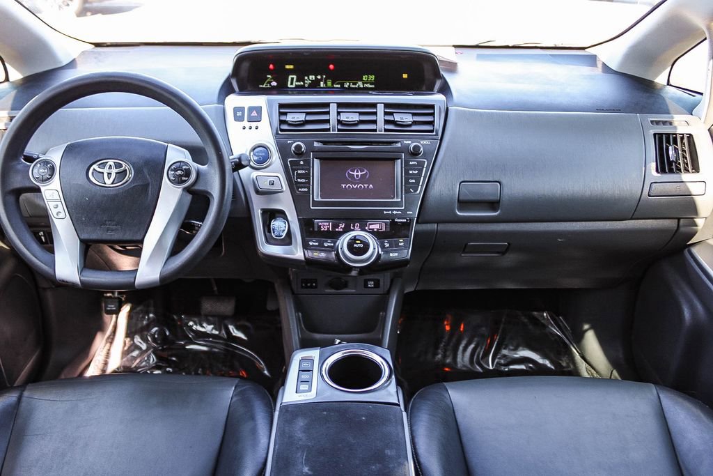 Used 2012 Toyota Prius V Five FWD image 12