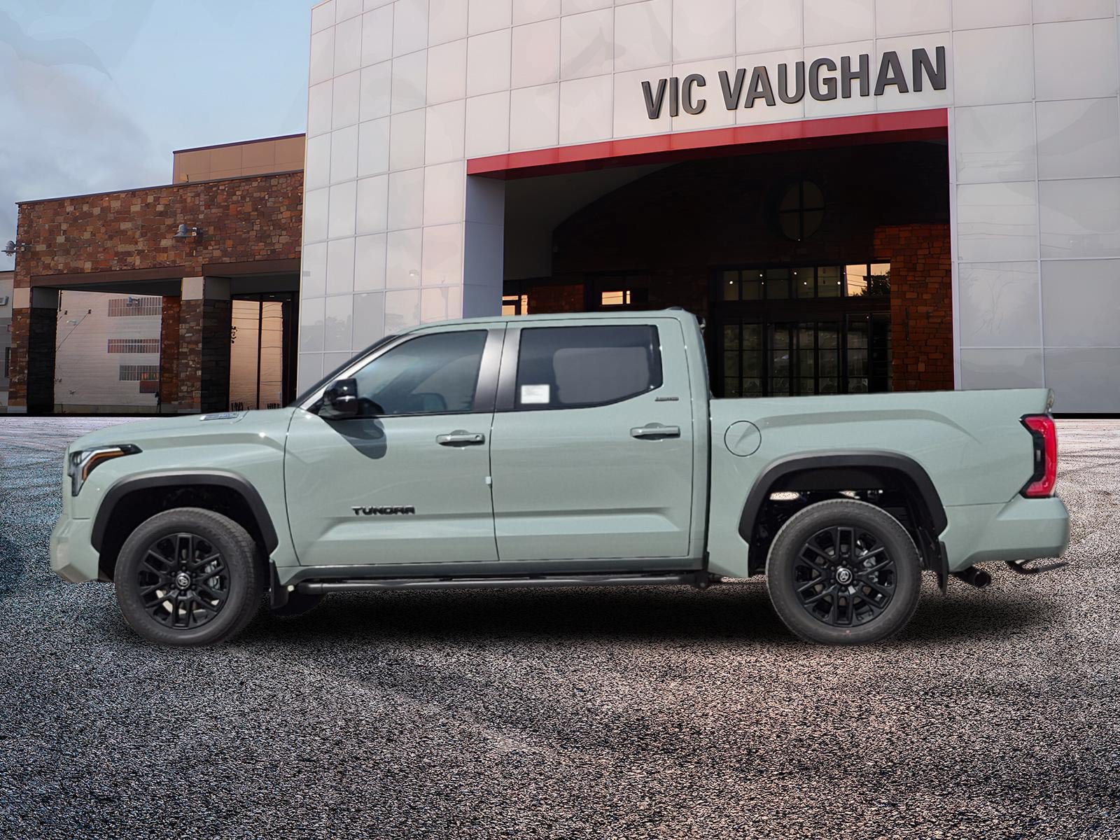 New 2026 Toyota Tundra Limited AWD/4WD video 2