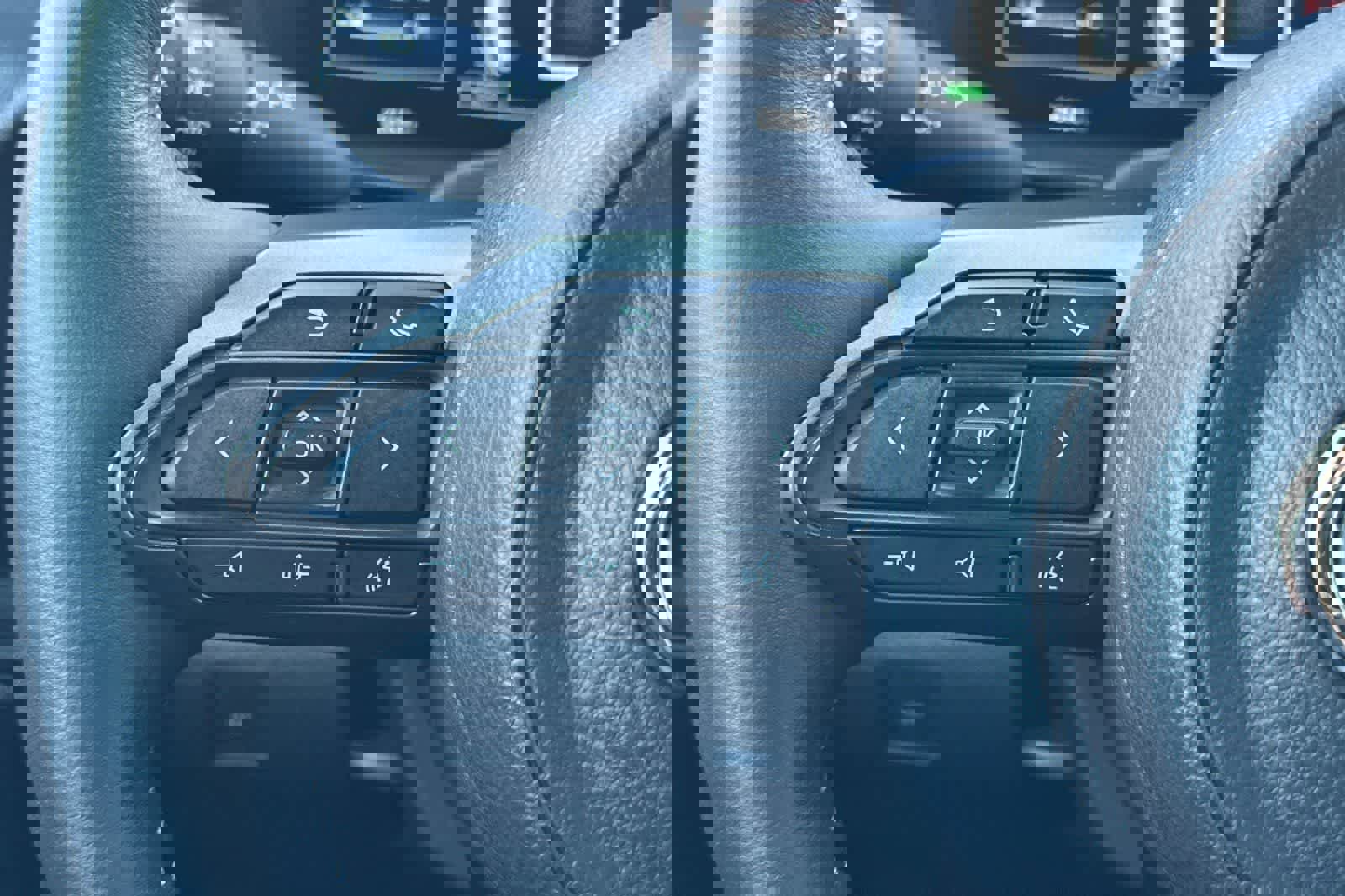 Used 2024 Toyota Corolla Premium image 31