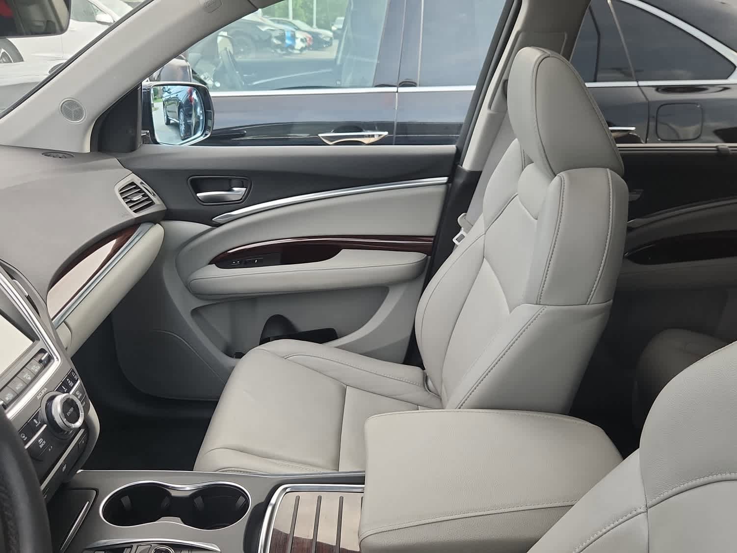 Used 2016 Acura MDX SH-AWD w/ Tech & Entertainment image 10