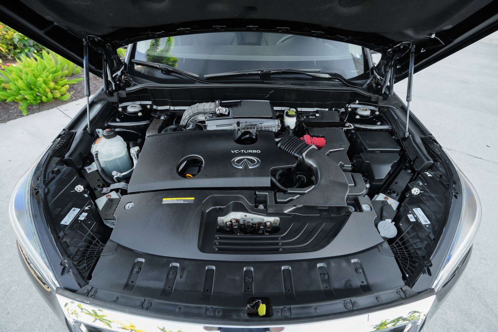 Used 2019 INFINITI QX50 Luxe w/ Navigation Package image 41