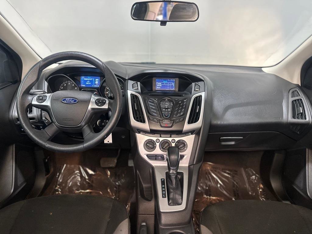 Used 2014 Ford Focus SE FWD image 13