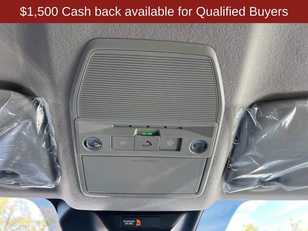 New 2026 Nissan Kicks SR w/ Cold Weather Package image 31