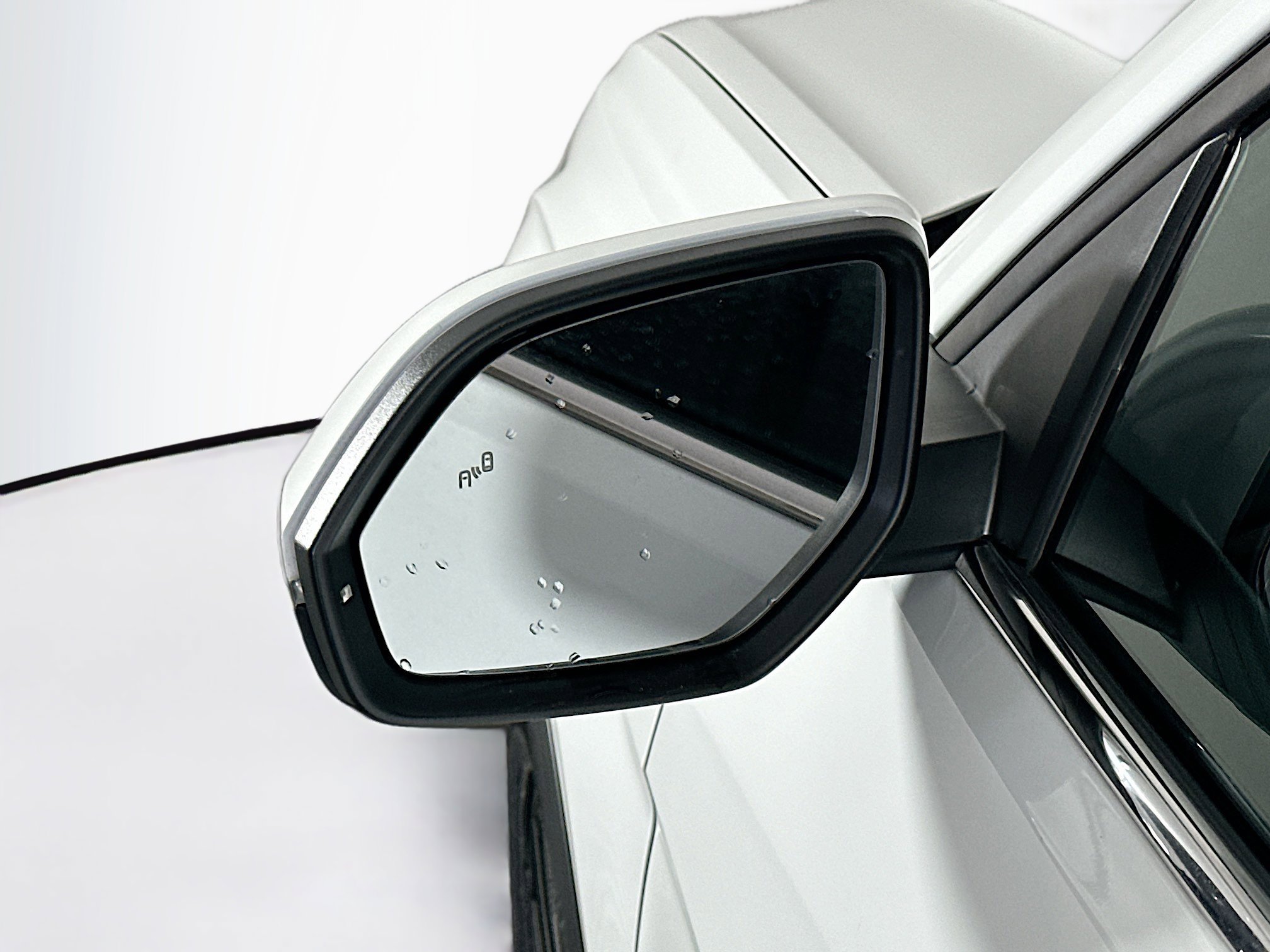 Used 2025 Volkswagen Atlas SE image 16