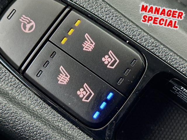 Used 2018 Kia Niro Touring image 24