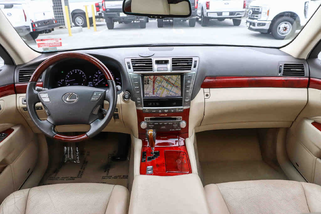 Used 2012 Lexus LS 460 w/ Luxury Value Edition RWD image 12