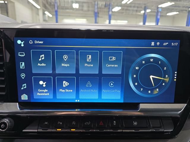 Used 2024 Chevrolet Silverado 1500 High Country w/ Technology Package AWD/4WD image 25