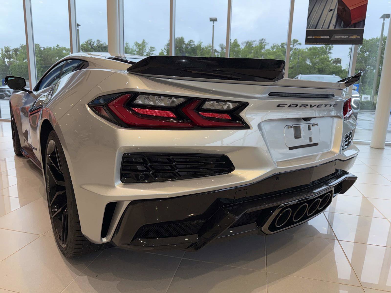 New 2026 Chevrolet Corvette Z06 w/ Stealth Interior Trim Package RWD image 6