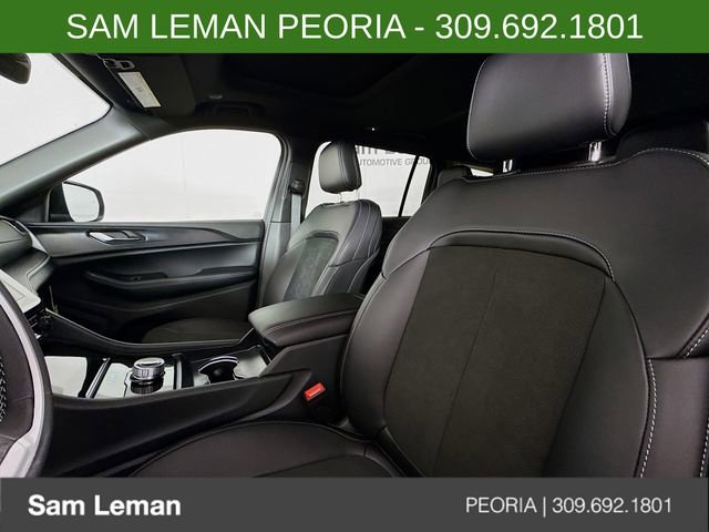 New 2025 Jeep Grand Cherokee L Altitude image 20