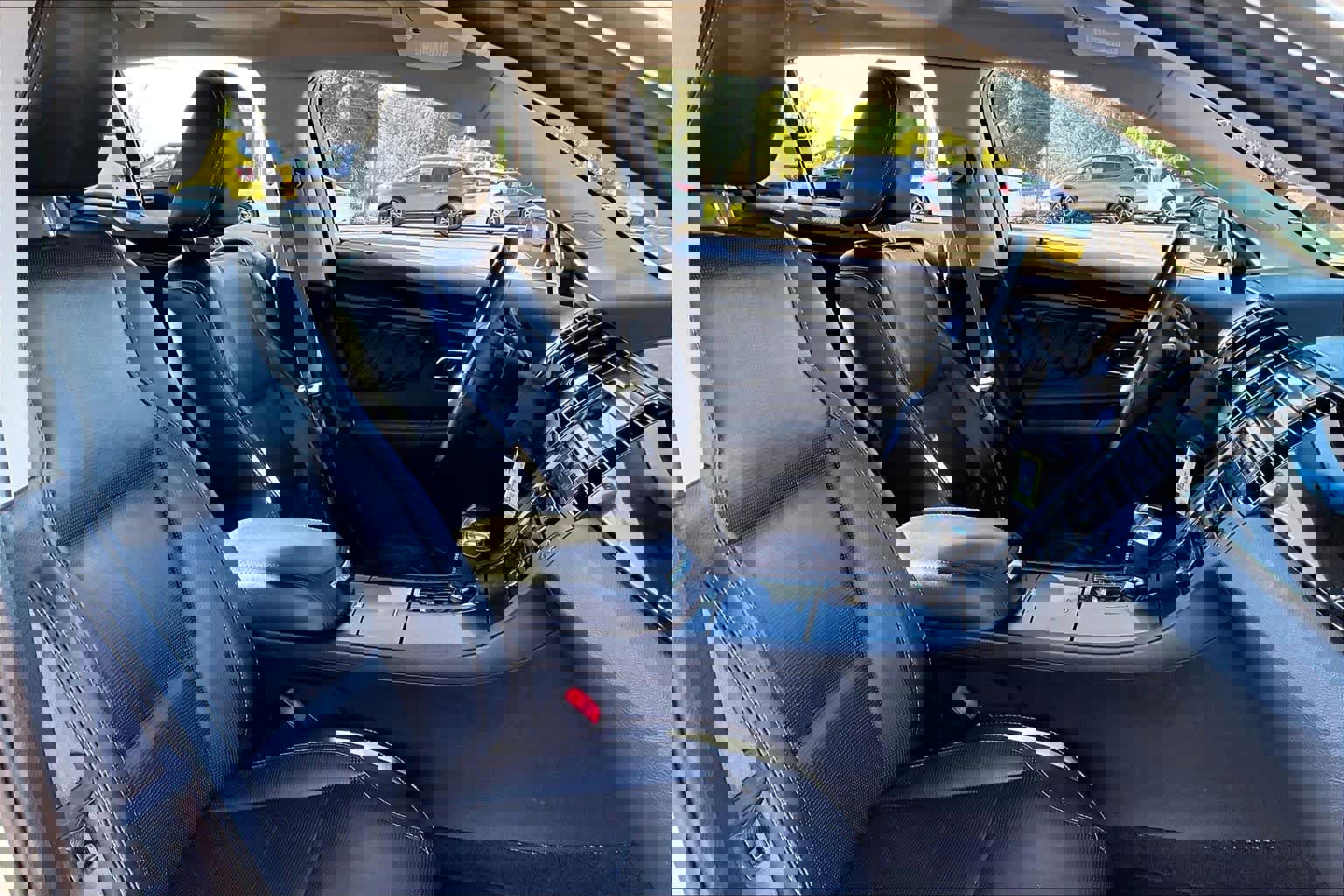 Used 2010 Ford Taurus Limited image 8