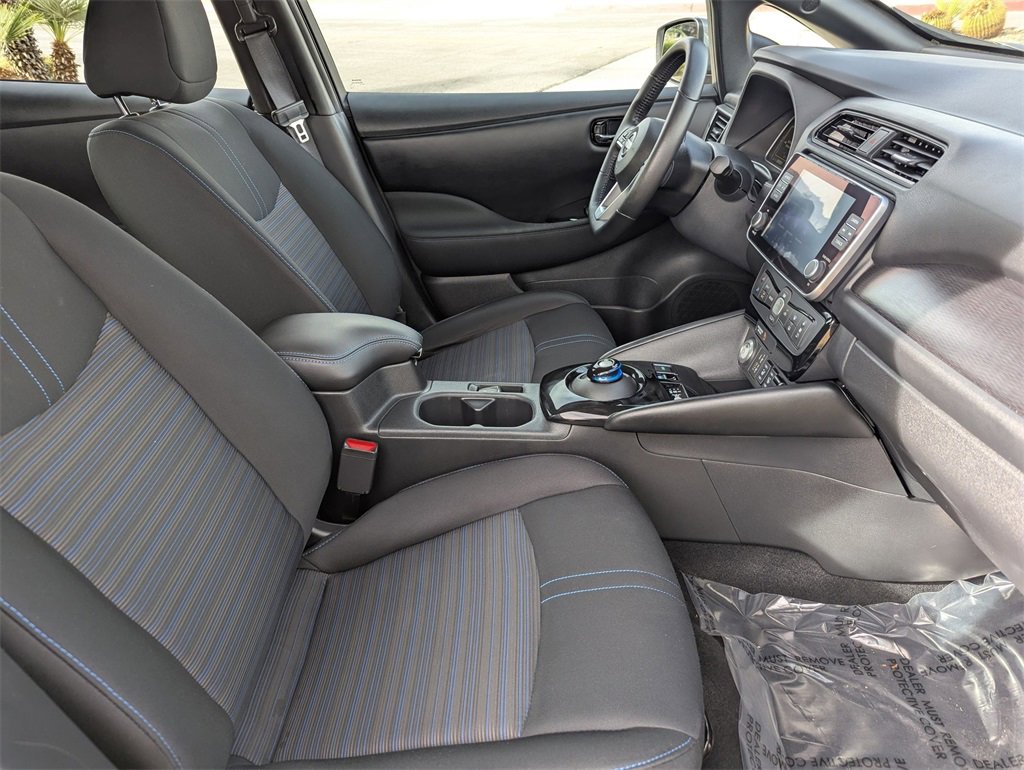 Used 2024 Nissan Leaf SV Plus image 17