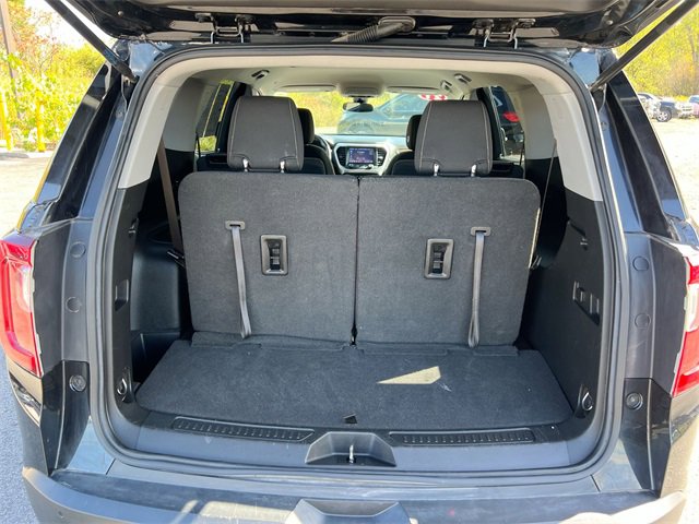 Used 2021 GMC Acadia SLE image 24