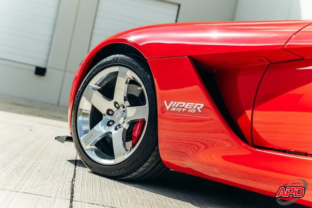 Used 2009 Dodge Viper SRT-10 w/ Aero Group RWD image 29