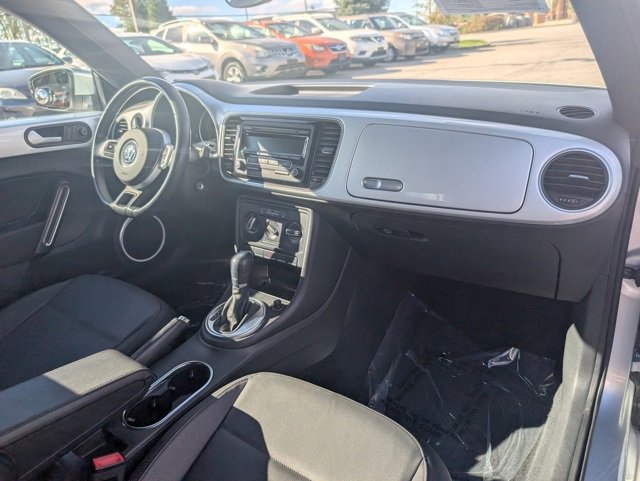 Used 2015 Volkswagen Beetle 1.8T image 17