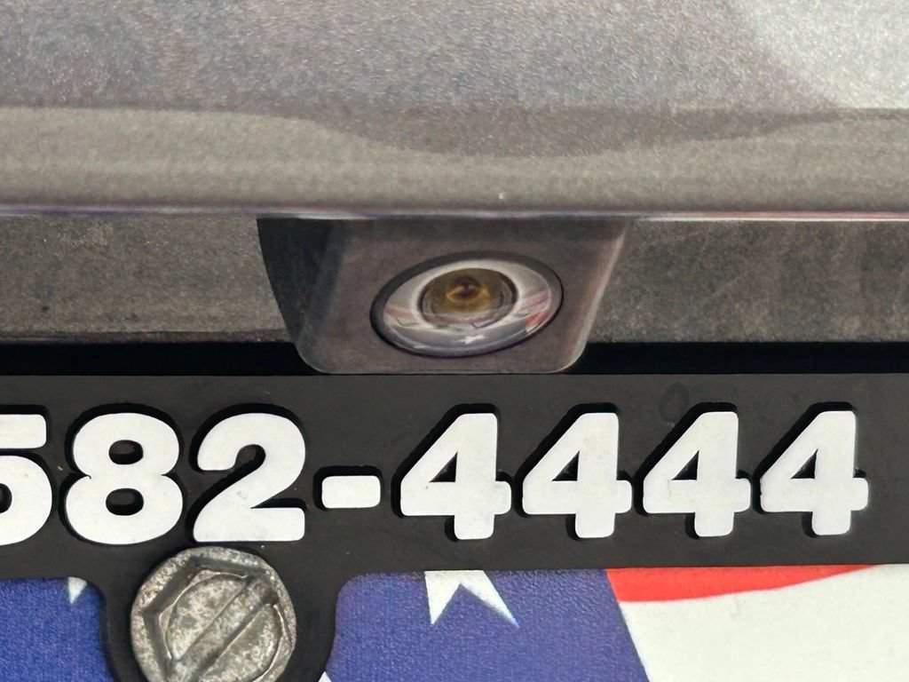 Used 2021 Toyota 4Runner SR5 Premium w/ Moonroof Package AWD/4WD image 23
