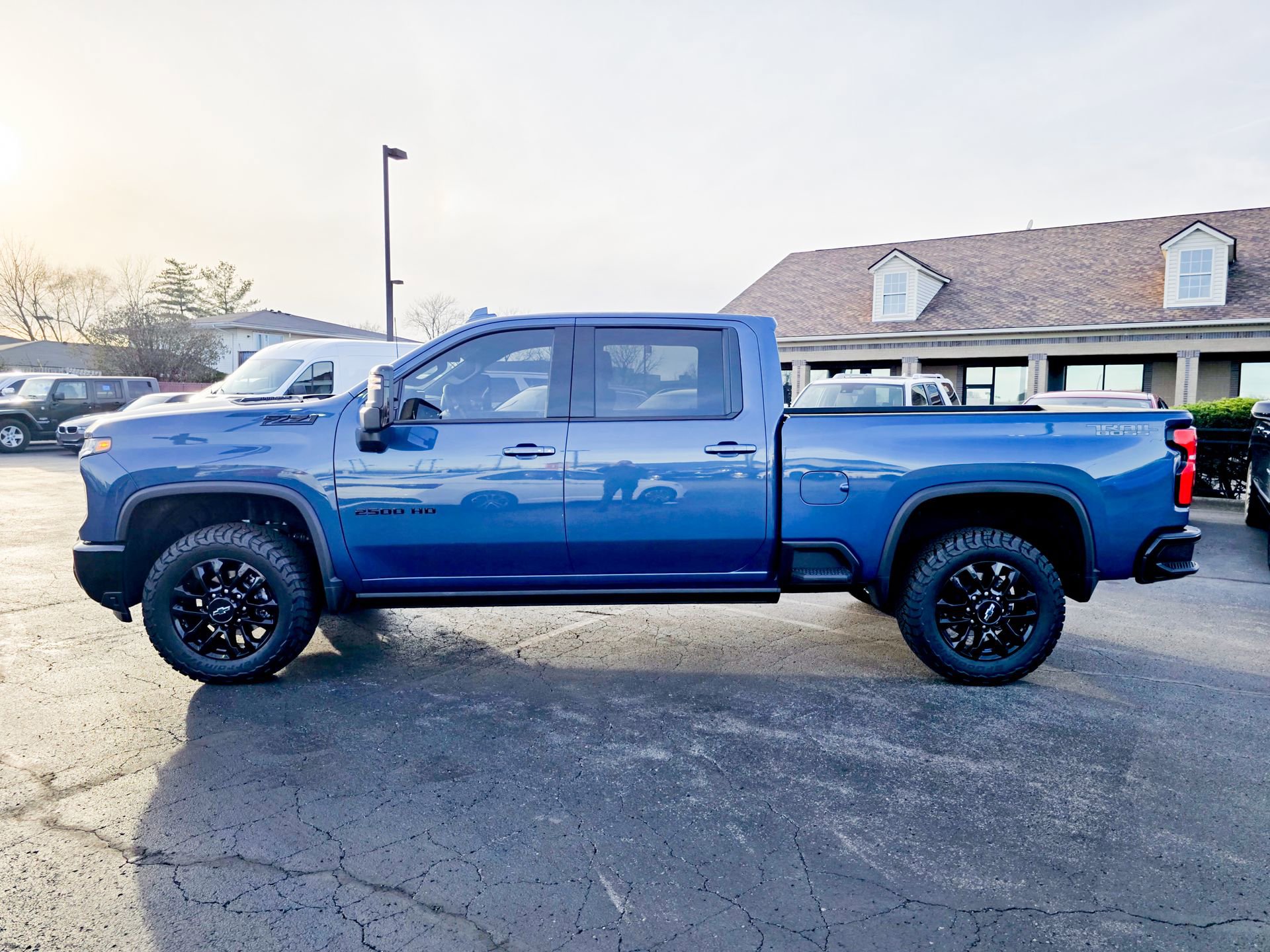 Used 2025 Chevrolet Silverado 2500 LTZ w/ LTZ Plus Package image 12