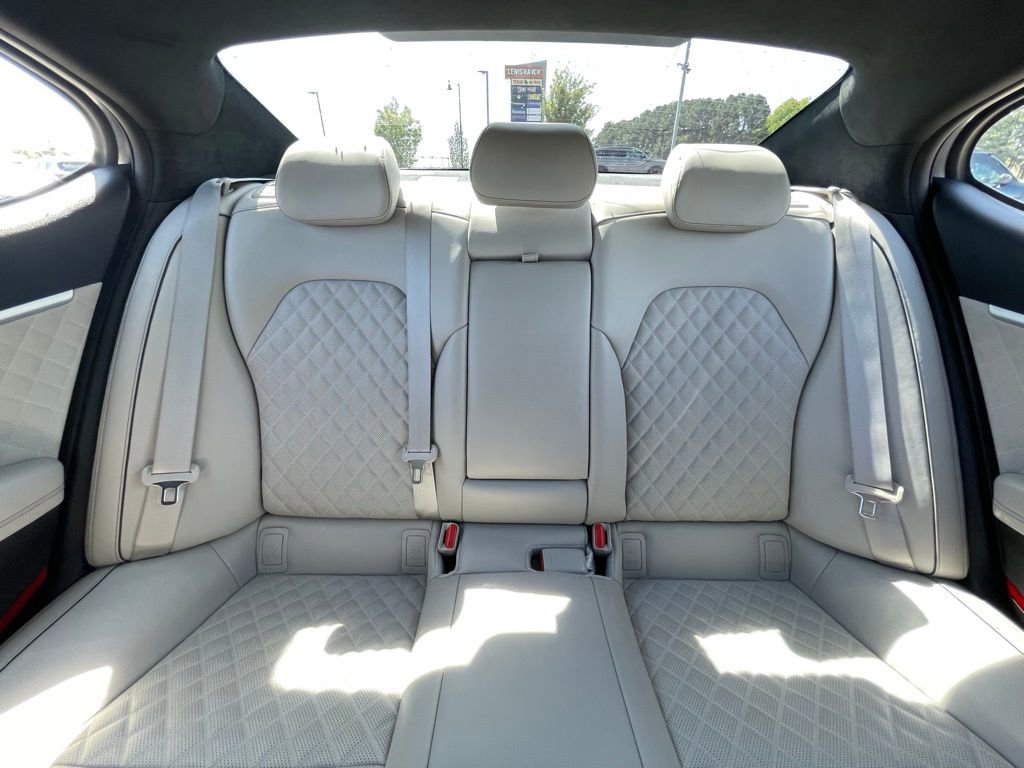 Used 2023 Genesis G70 3.3T w/ Sport Prestige Package image 29