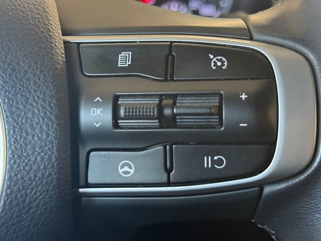 Used 2023 Kia K5 GT-Line image 12