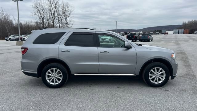 Used 2019 Dodge Durango SXT image 2