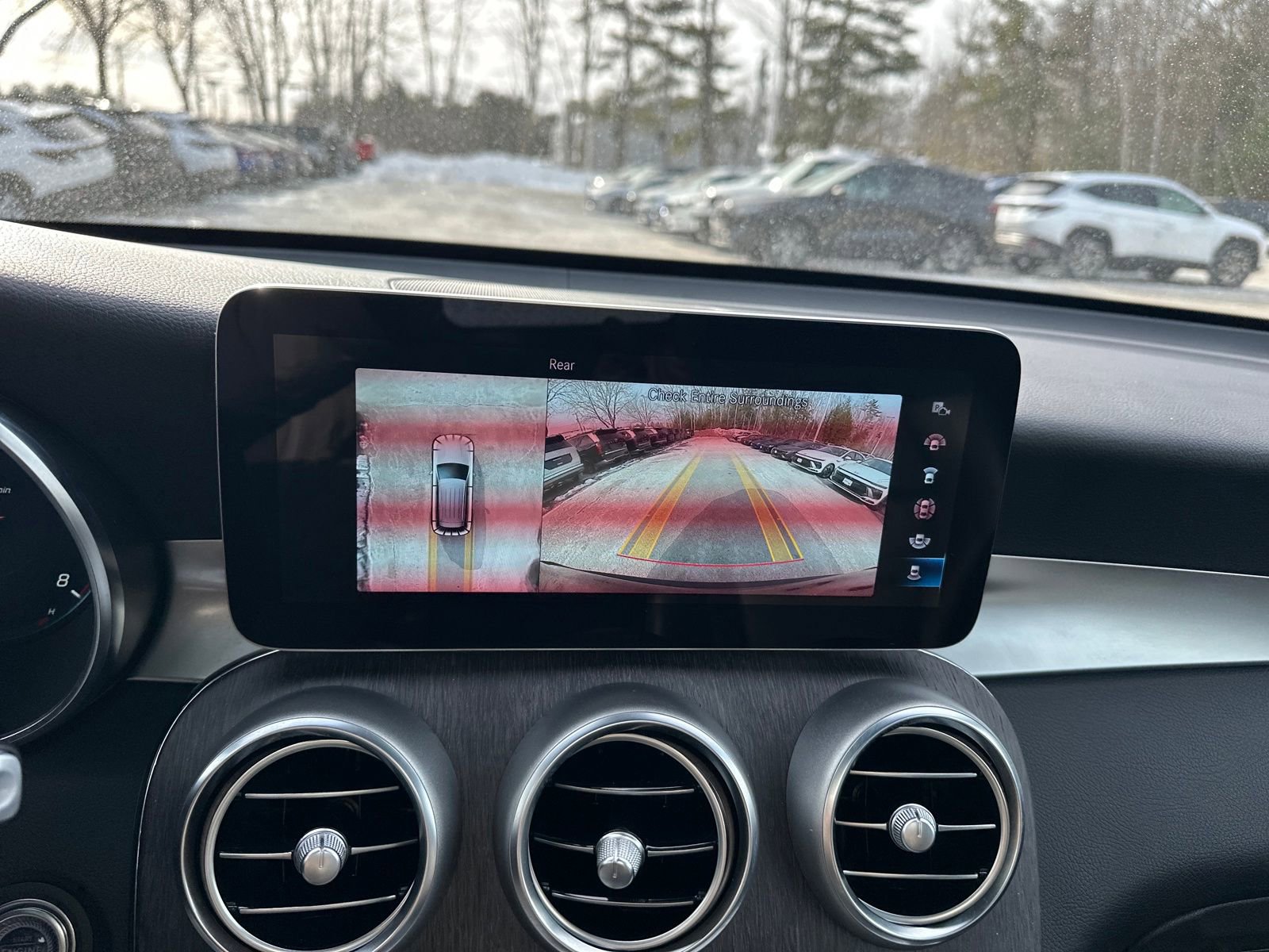 Used 2021 Mercedes-Benz GLC 300 4MATIC image 17