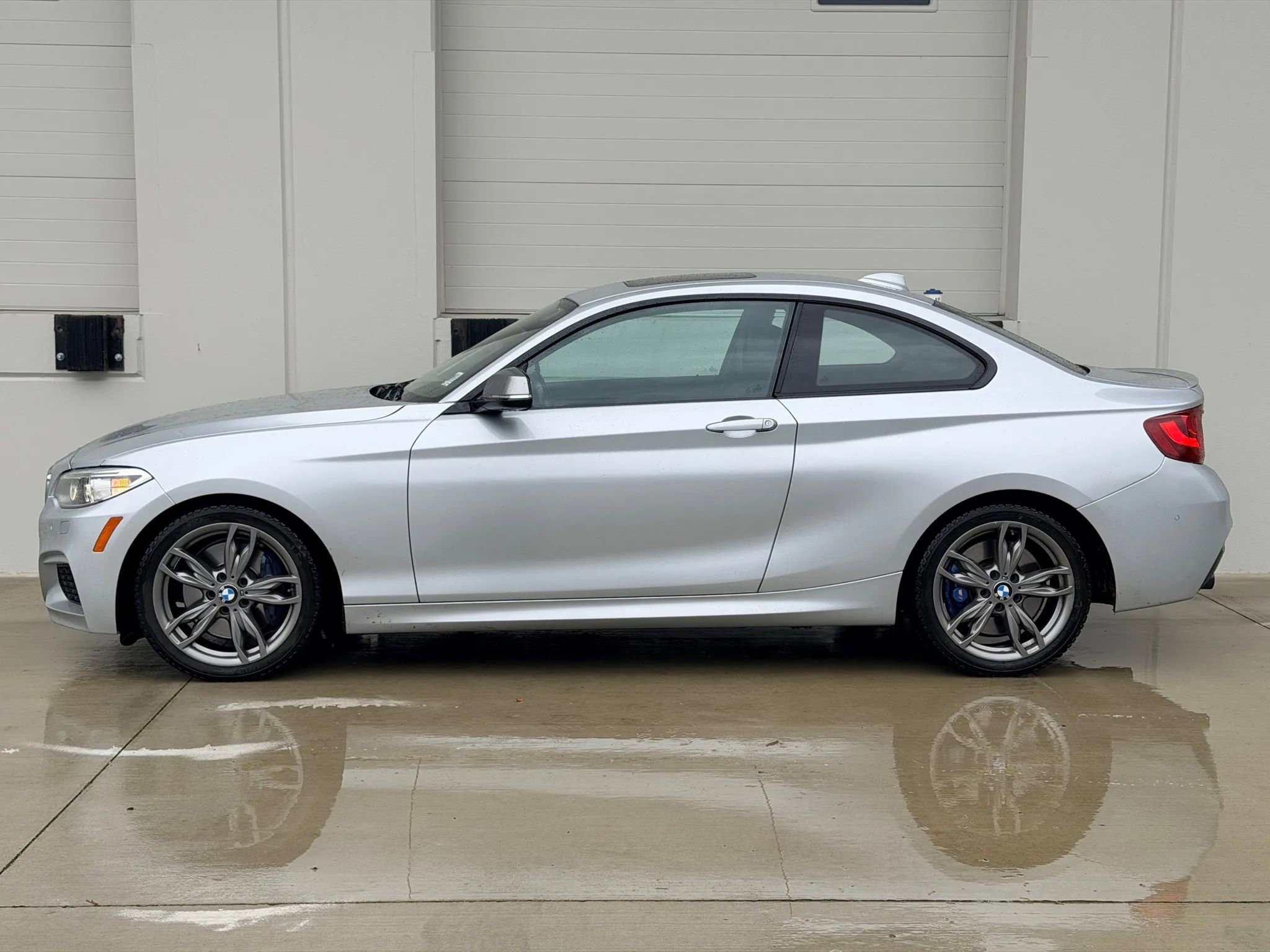 Used 2016 BMW M235i xDrive Coupe image 2
