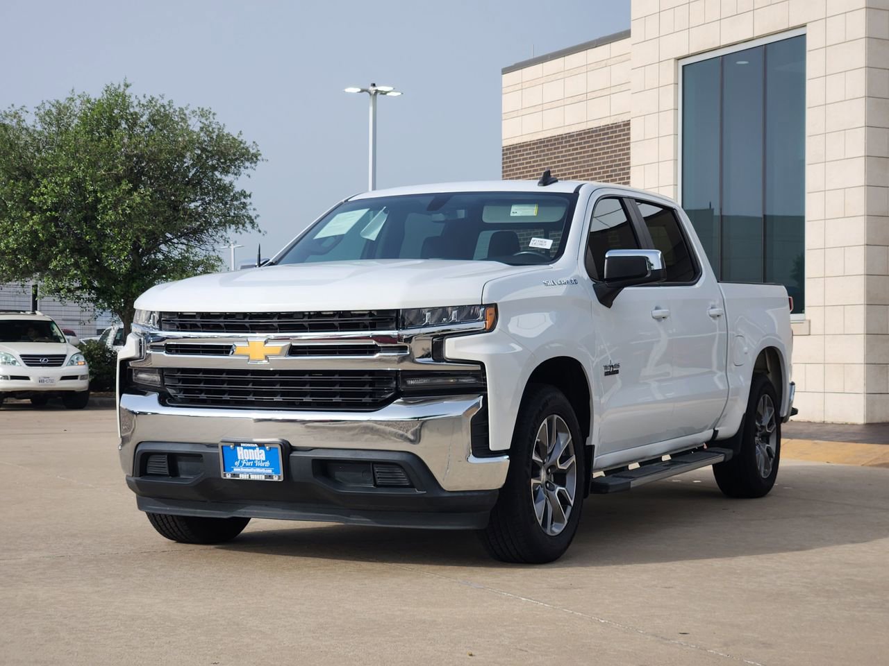 Used 2020 Chevrolet Silverado 1500 LT w/ Texas Edition RWD image 3