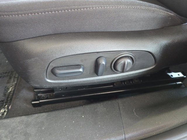 Used 2024 Chevrolet Malibu LT image 26