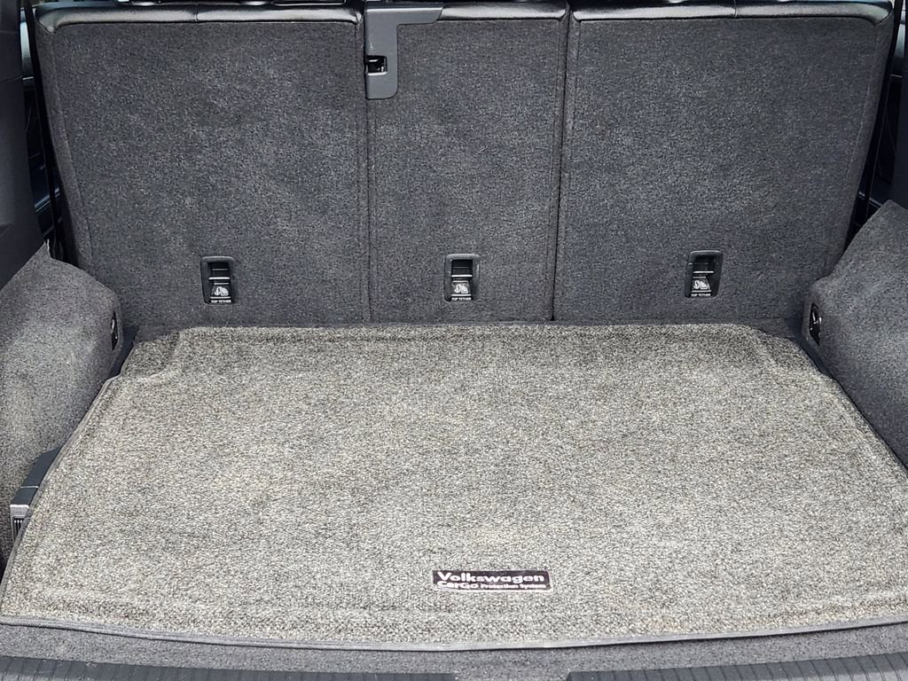 Used 2022 Volkswagen Tiguan SE R-Line image 21