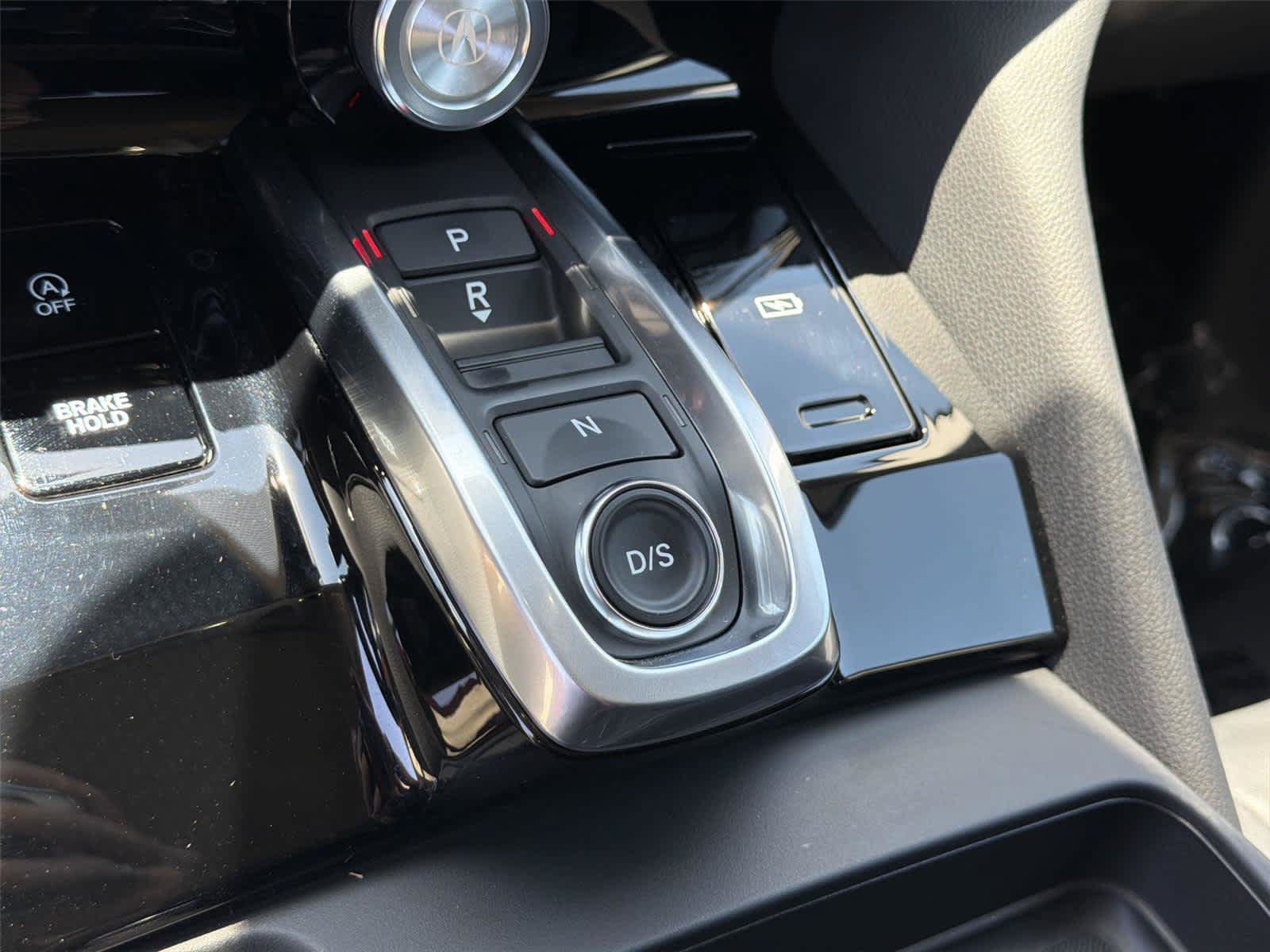 Certified 2025 Acura MDX SH-AWD image 19