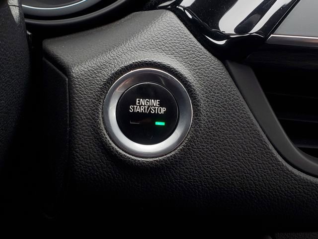 Used 2017 Buick Envision Essence FWD image 18