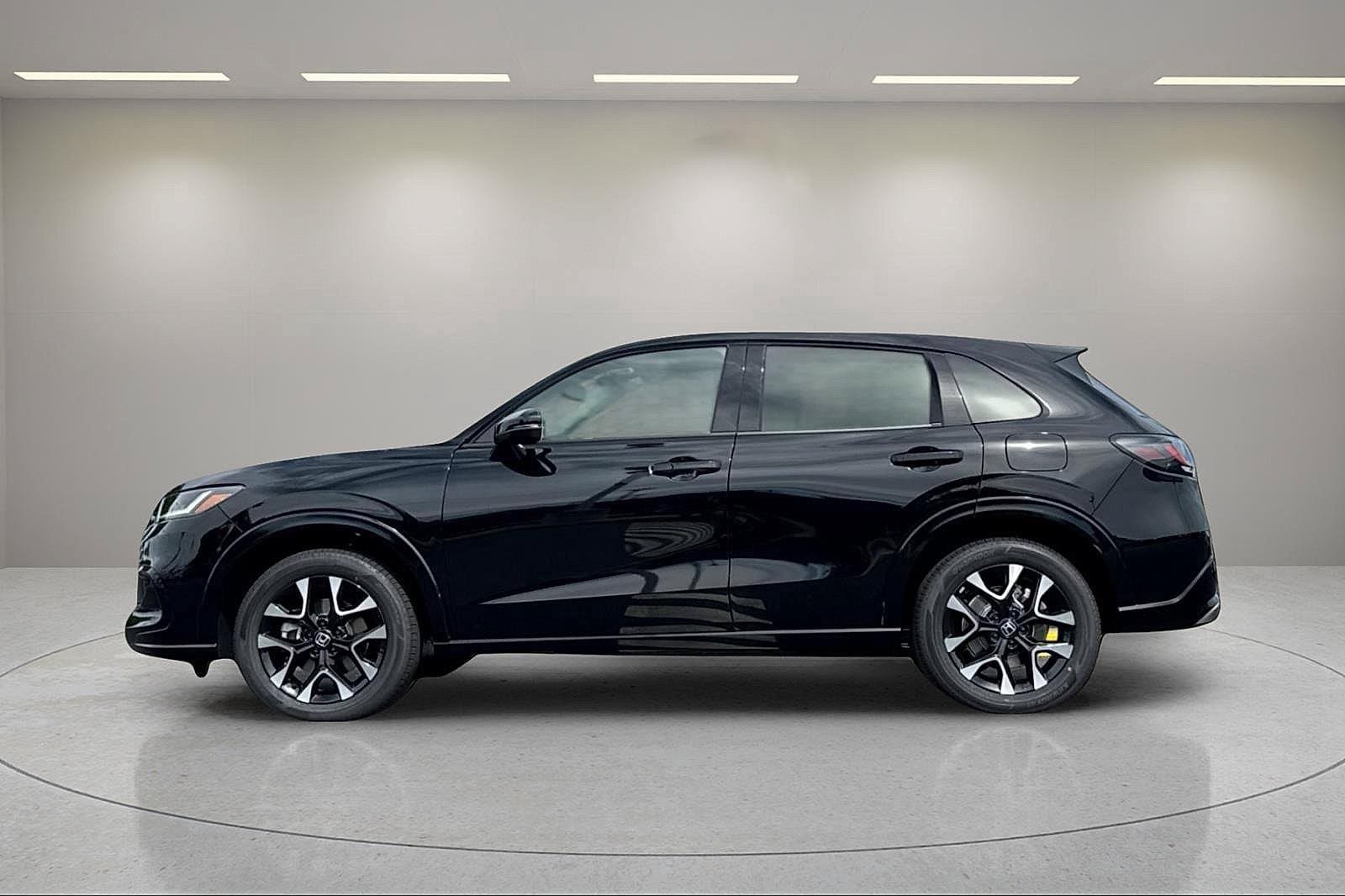 New 2027 Honda HR-V EX-L image 2