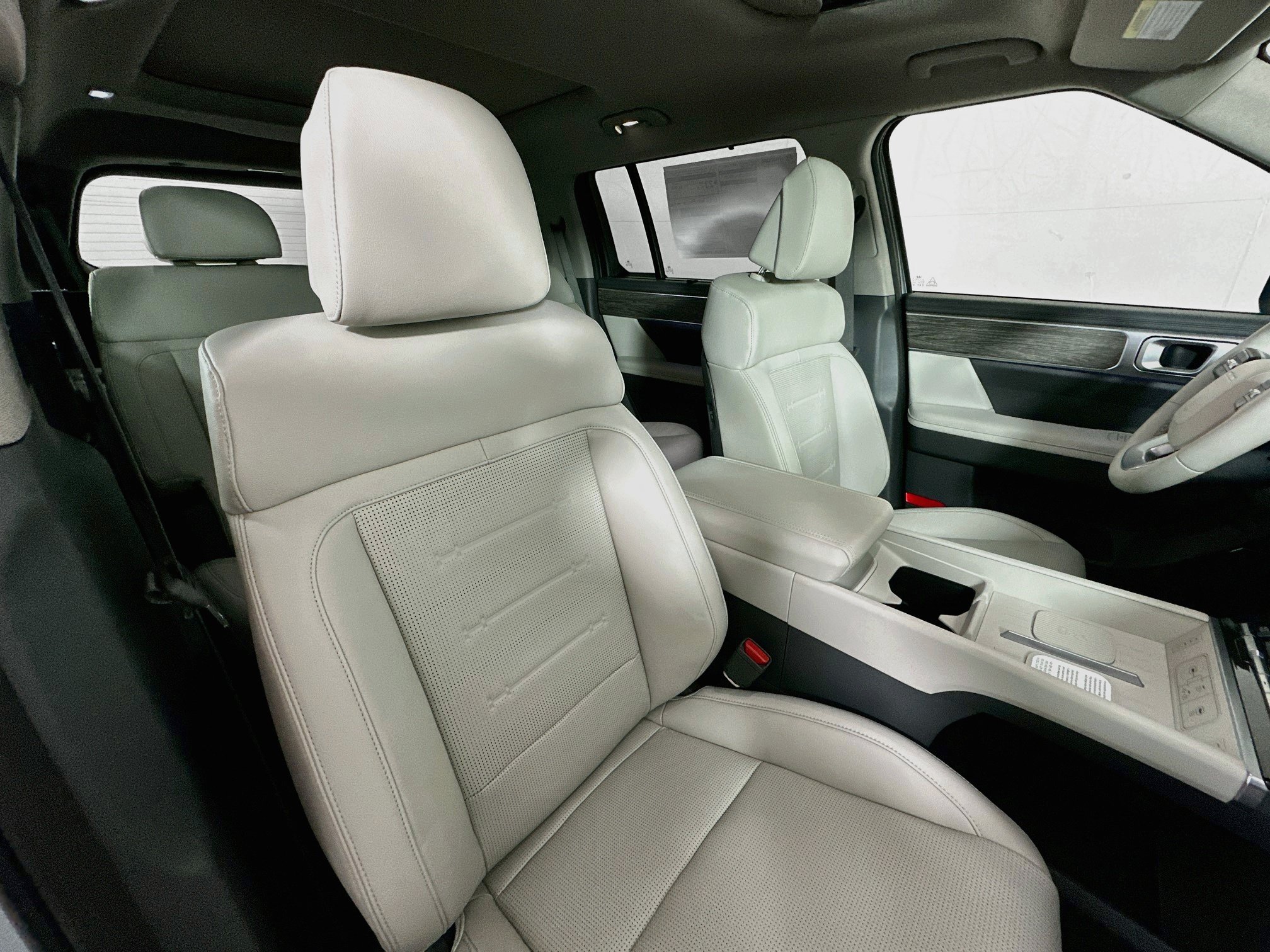 New 2027 Hyundai Santa Fe Limited AWD/4WD image 28