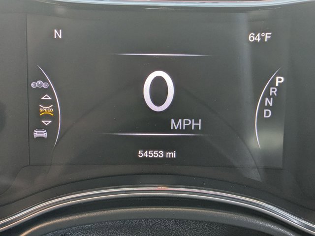 Used 2020 Jeep Grand Cherokee Altitude AWD/4WD image 11