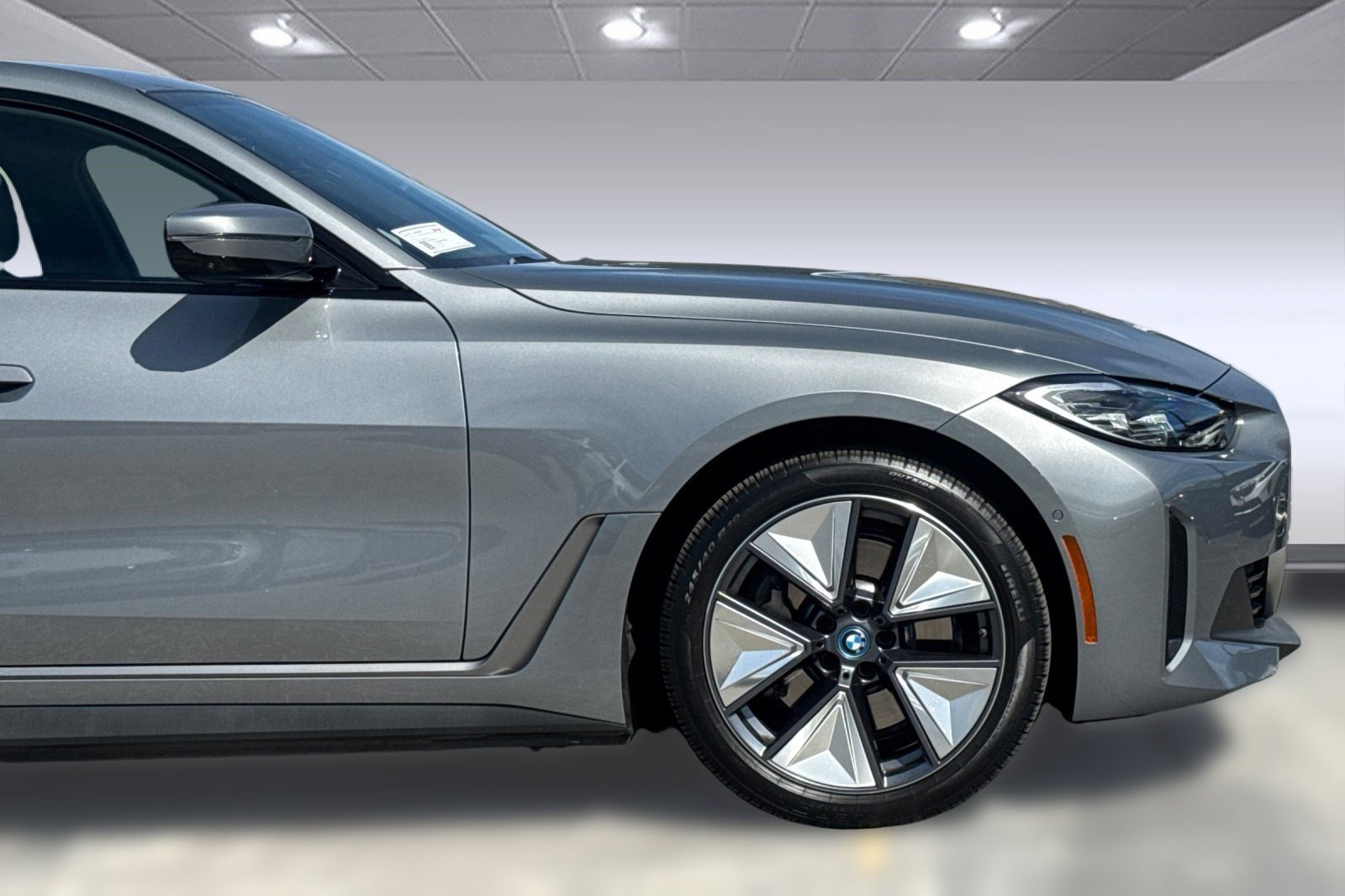 Used 2023 BMW i4 eDrive35 image 19