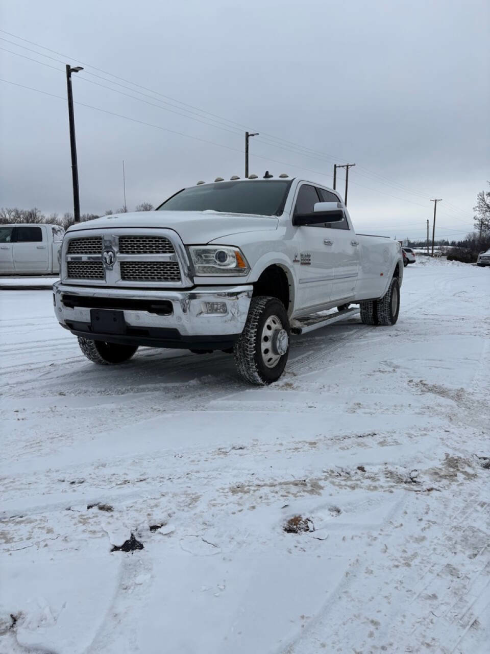 Used 2018 RAM 3500 Laramie AWD/4WD image 33
