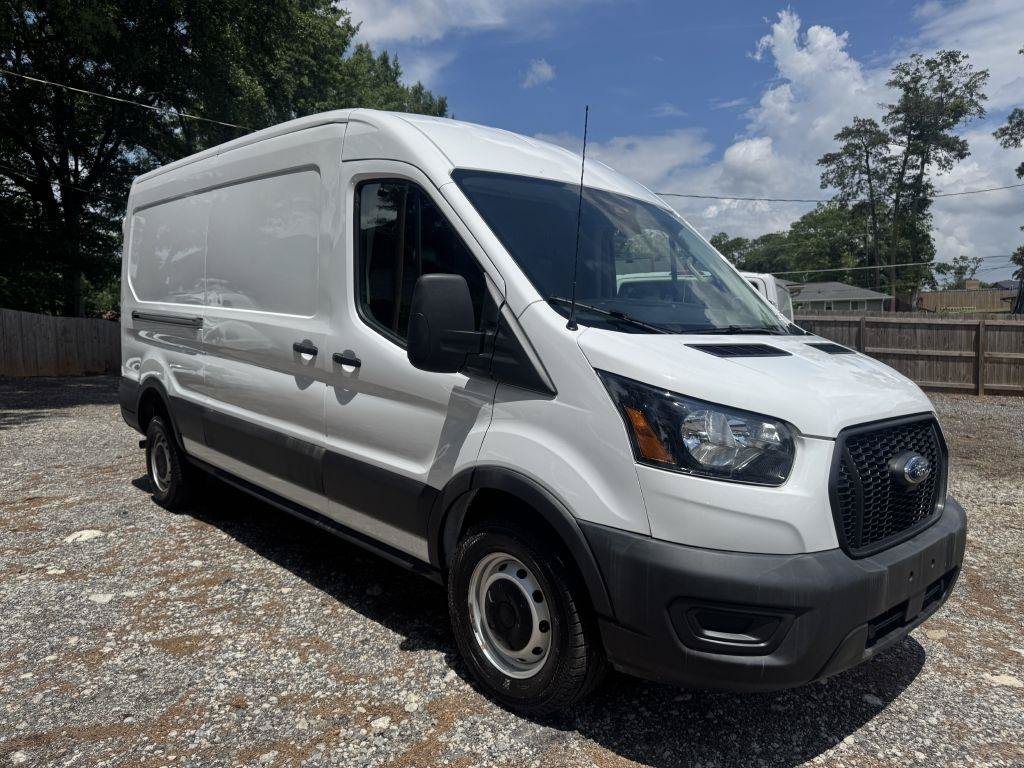Used 2025 Ford Transit 250 148 Medium Roof RWD image 2