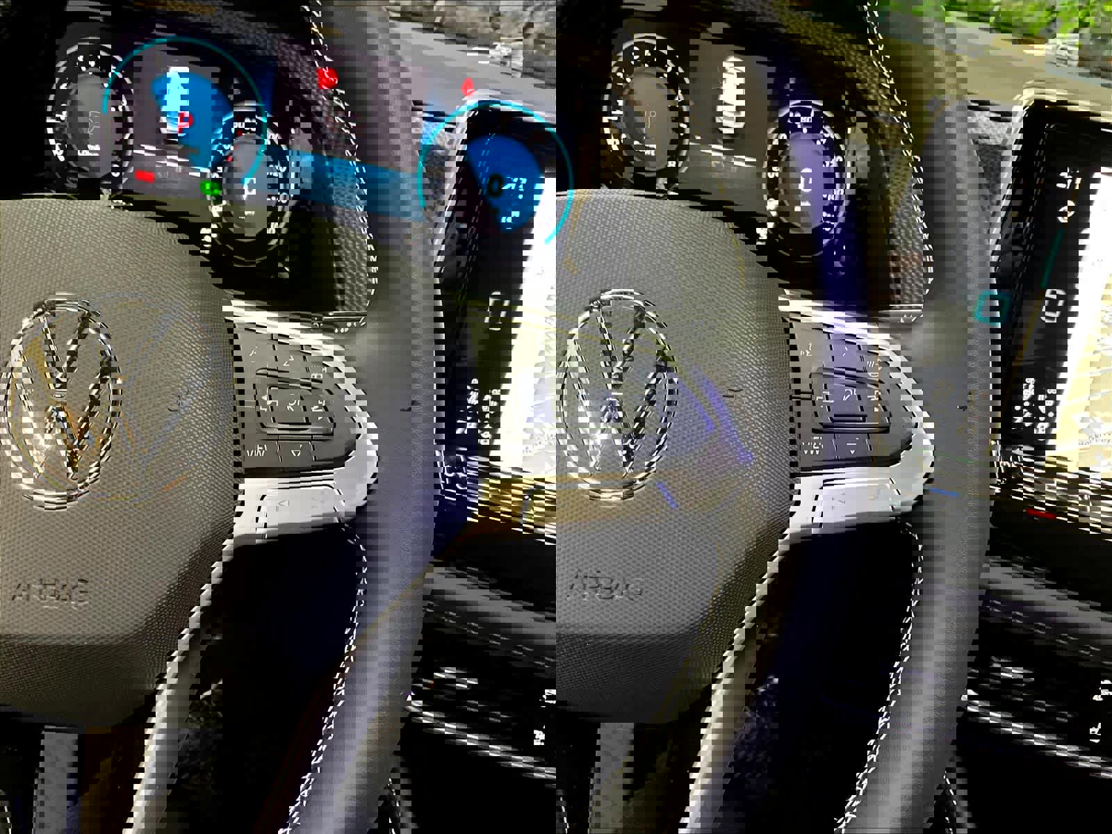 New 2026 Volkswagen Atlas Cross Sport SEL image 18