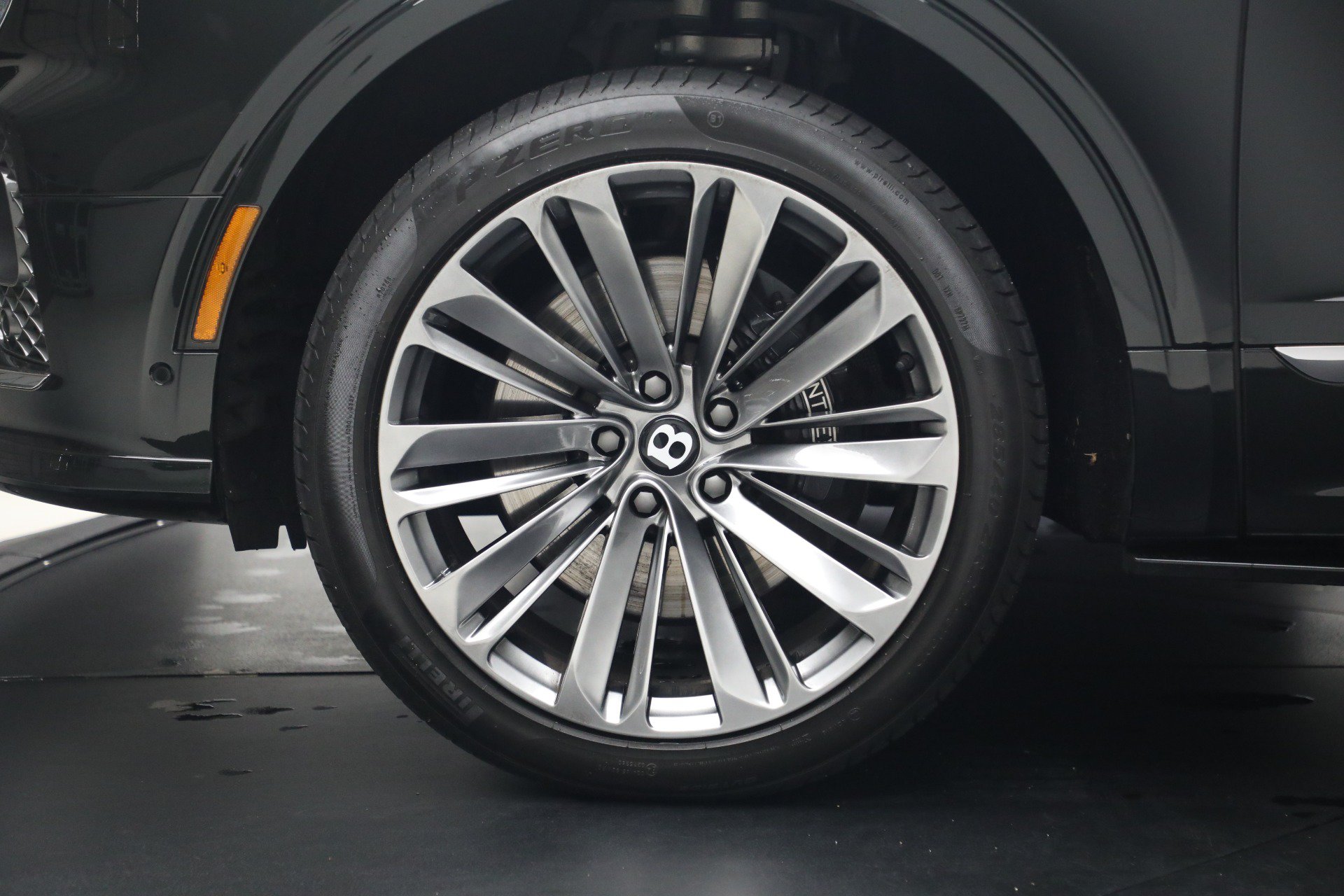 Certified 2021 Bentley Bentayga Speed AWD/4WD image 14