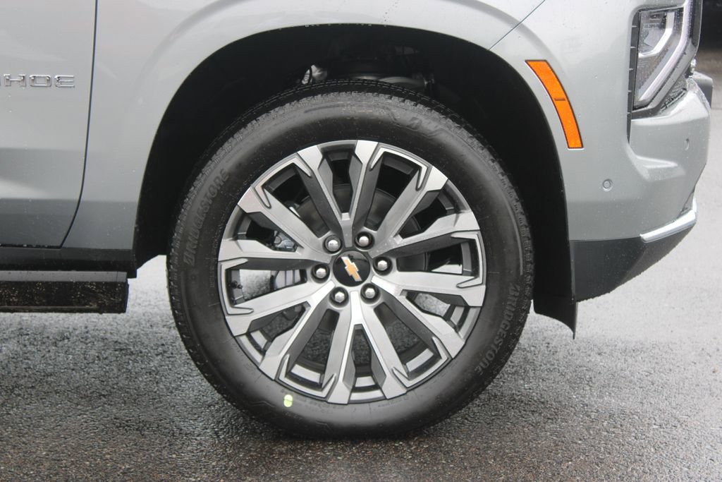 New 2026 Chevrolet Tahoe High Country AWD/4WD image 12