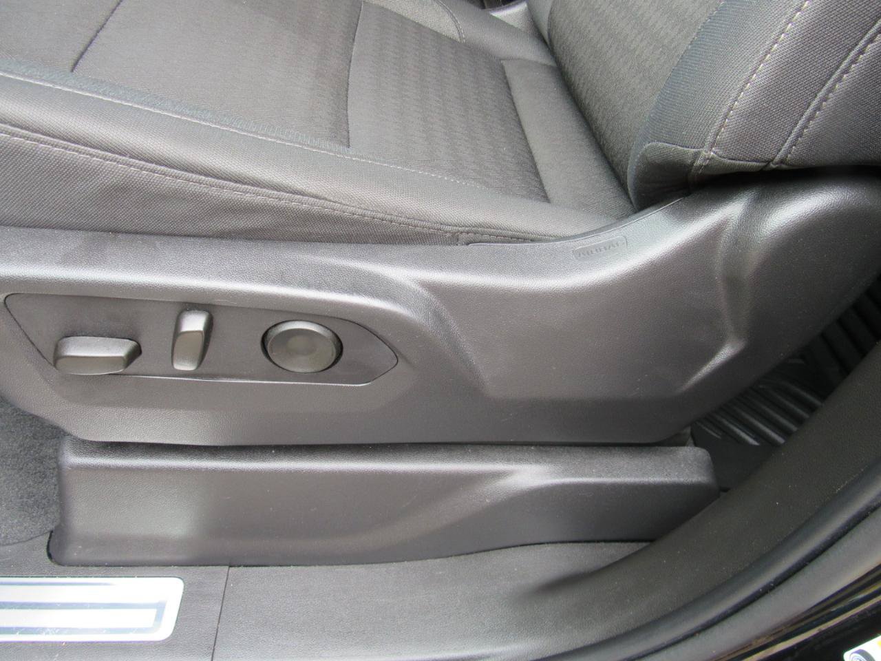 Used 2026 Chevrolet Silverado 1500 RST AWD/4WD image 18