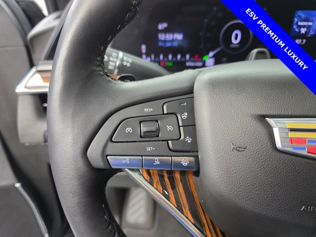 Used 2024 Cadillac Escalade ESV Premium Luxury image 21
