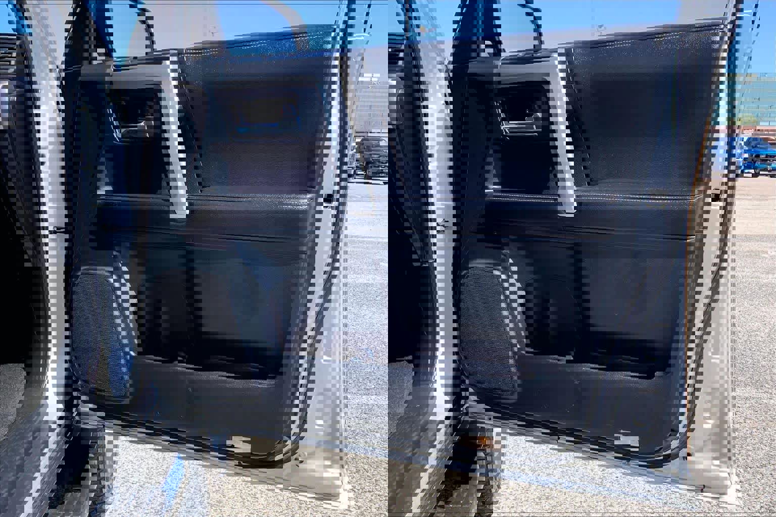 Used 2015 Toyota 4Runner SR5 image 22