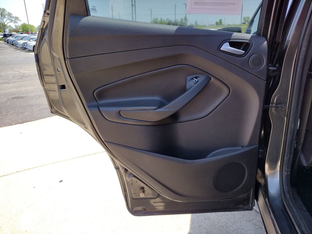 Used 2016 Ford Escape Titanium AWD/4WD image 30